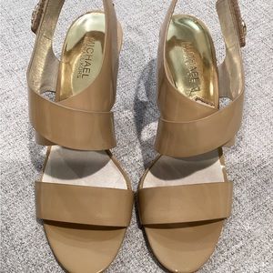 MICHAEL KORS Crisscross Camel Leather Sandal